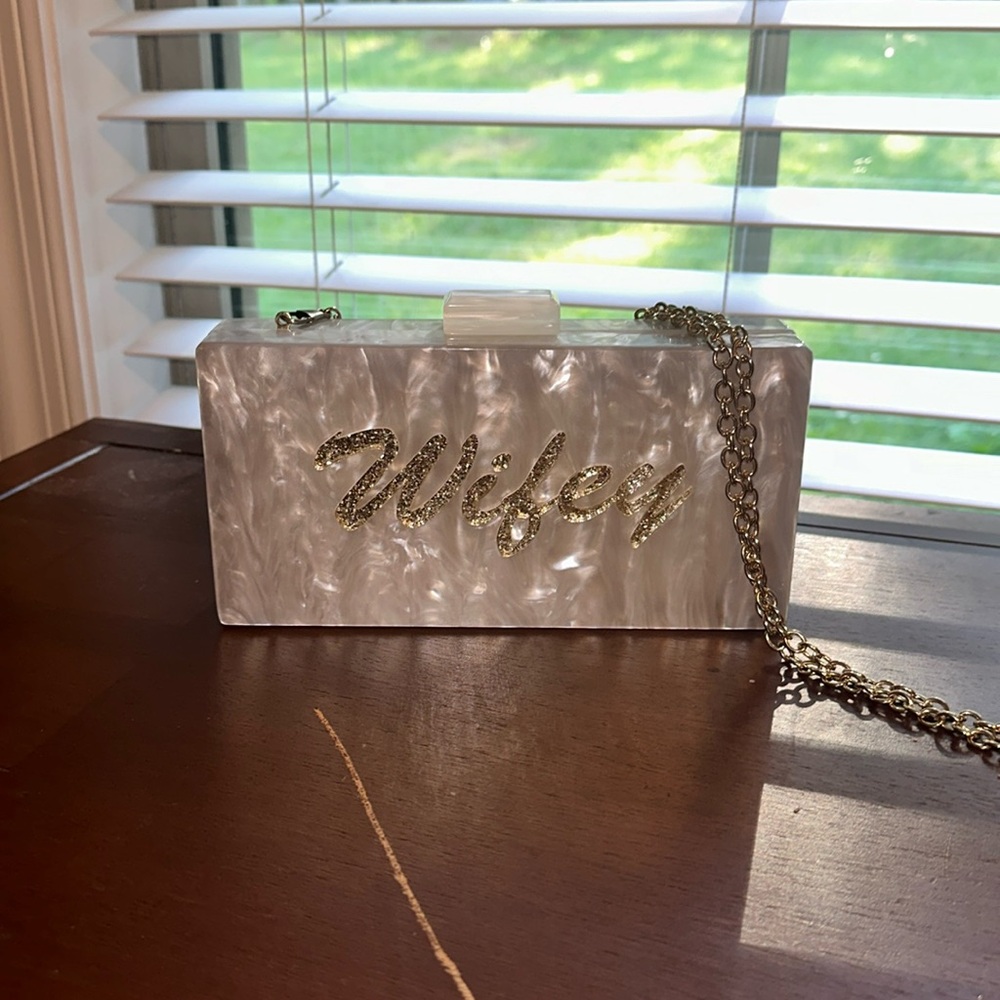 Wifey purse